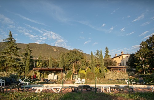 Capodacqua Hotel | Agriturismo Sasso Rosso