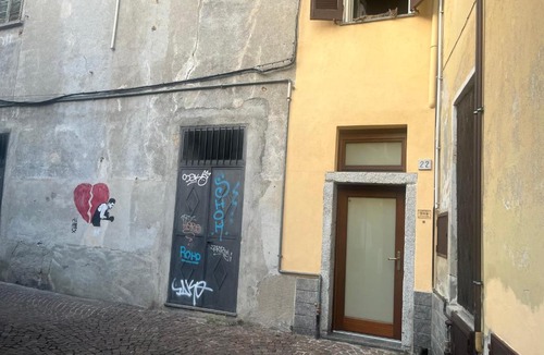 Intra Apartment | Al Vicolo