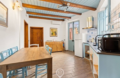 Oristano Historic Centre House | Albachiara - Room 1 Oristano