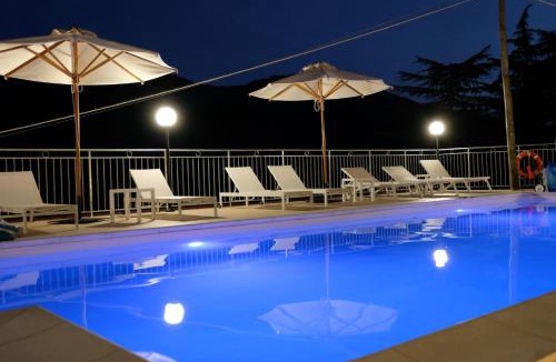 Comano Hotel | Albergo Elisa