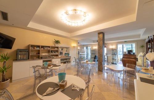 Adria Hotel | Albergo Minuetto