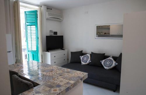 Casteldaccia Apartment | alfaapartment & beautiful 20-metre terrace