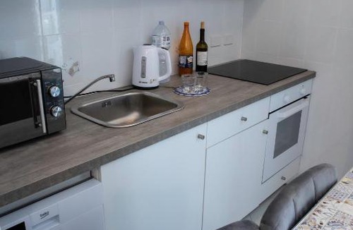 Casteldaccia Apartment | alfaapartment & beautiful 20-metre terrace