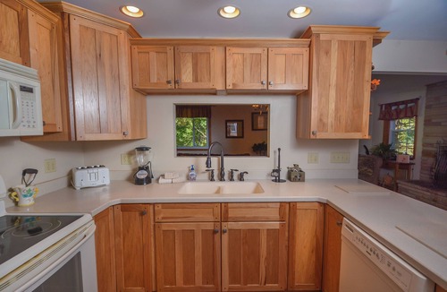 McHenry Cottage | All About Me by Taylor Made Deep Creek