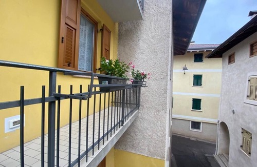 Ville d'Anaunia Apartment | Allegrini Apartments, cozy apartment on the second floor