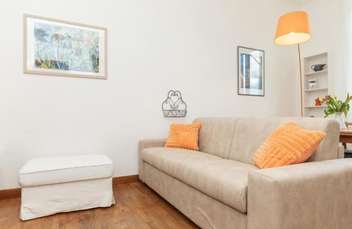 Quinto al Mare Apartment | "Amalia Stay" fronte mare e a 50 mt dalla Stazione