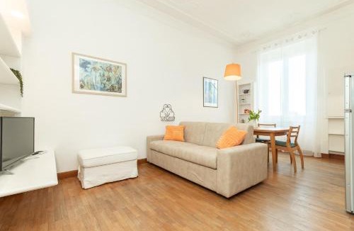 Quinto al Mare Apartment | Amalia Stay, sea front and 50 meters from the Station