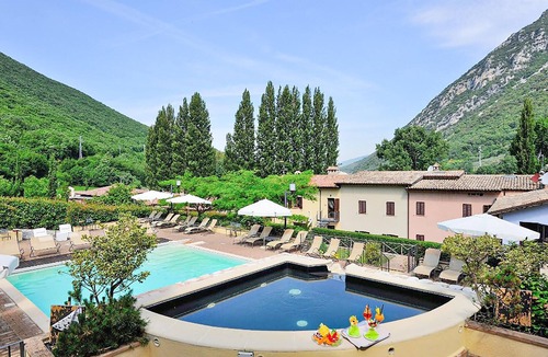 Foligno Apartment | Amazing apartment in Foligno with WiFi
