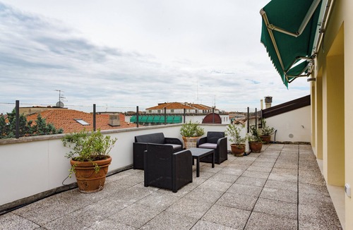 Verona City Centre Apartment | Amazing flat with big terrace and private car park