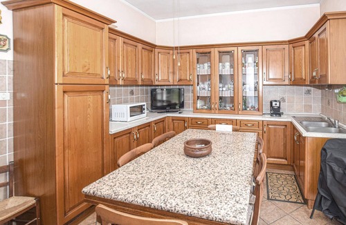 Sant'Ambrogio di Torino House | Amazing home in Sant'Ambrogio di T.