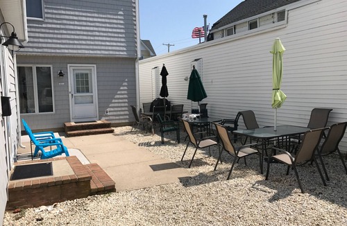 Lavallette Condo | Amazing Lavallette 3 Bed 2 Bath Beach Block Rental Best Location in Town
