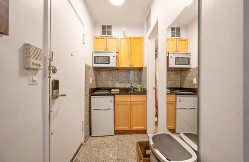 Midtown South Apartment | Amazing Studio in Kips Bay