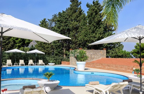 Carini Villa | Amazing villa with a big pool and hydromassage corner / View on the coast / Surrounded by Mediterran