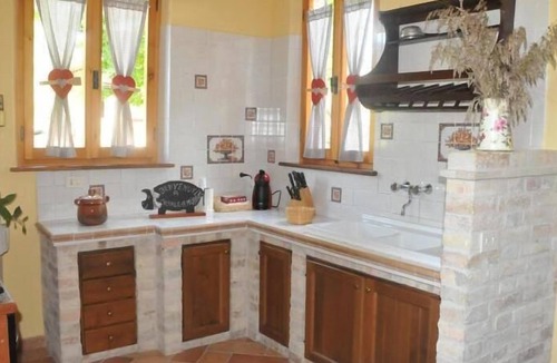 Offida House | Among the hills of the wine, in one of the most beautiful villages in Italy and the sea