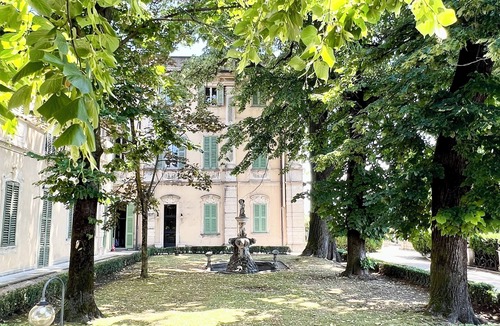 Comerio Apartment | Ancient Mansion Villa Tatti