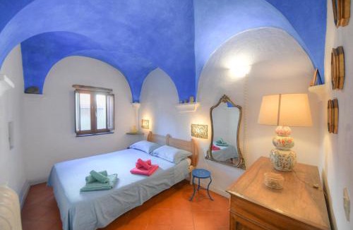 Calice Ligure House | Antica Casa del Canto Relax & Natura tra Mare Trekking e Bike