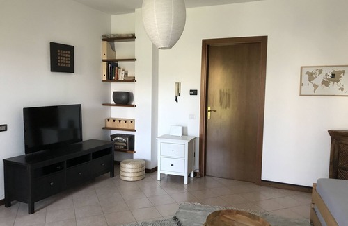 Besozzo Apartment | Apartment 10 minutes walk from the beach