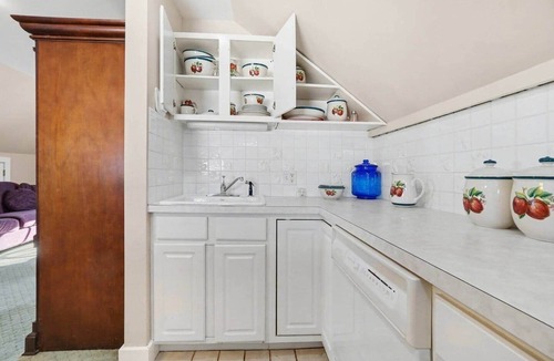Manheim House | Apartment 1st Class @ The Manheim Manor BnB