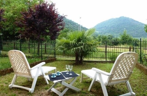 Paratico Apartment | Apartment 400 meters from the shore of Lake Iseo and in Franciacorta