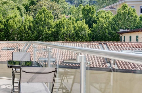 Roiano-Gretta-Barcola-Cologna-Scorcola Apartment | Apartment 5 stars Barcola - 50 meters from the sea