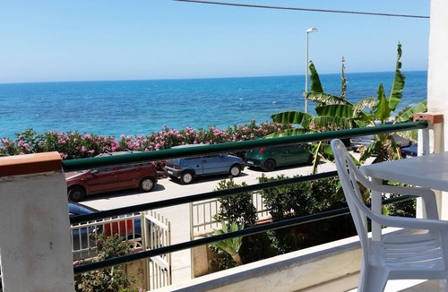 Seccagrande Villa | apartment a stone's throw from the sea