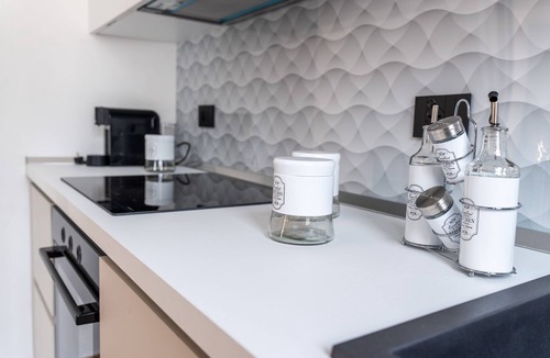 Collemeto Apartment | Apartment 'Agata' with Private Terrace, Wi-Fi and Air Conditioning