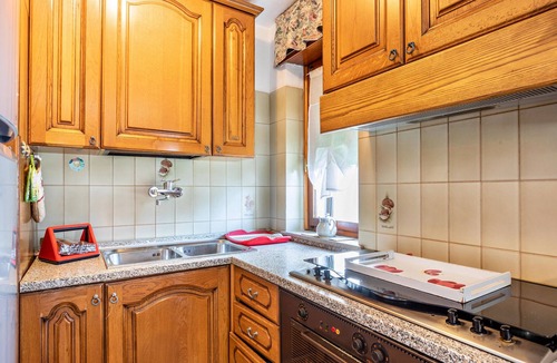 Nus Apartment | Apartment 'Alloggio Chez Favre' with Mountain View, Private Garden and Wi-Fi