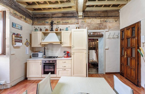 Orta San Giulio Apartment | Apartment 'Antro Di Circe - Orta Centro' with Private Terrace, Garden and Wi-Fi