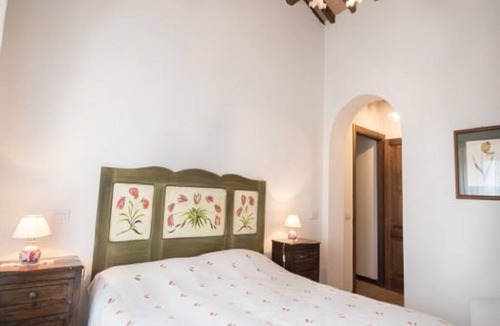 Todi Apartment | Apartment Apartment Dostoevsky Borgo Bianchini