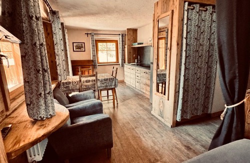 Cogne House | Apartment 'Appartamento 403 Con Sauna Privata' with Wi-Fi