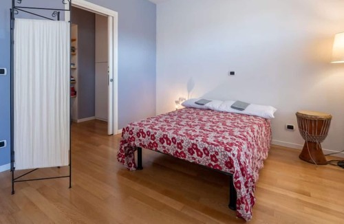 Carru Apartment | Apartment Appartamento Il Castello in Carrù - 3 persons, 1 bedrooms