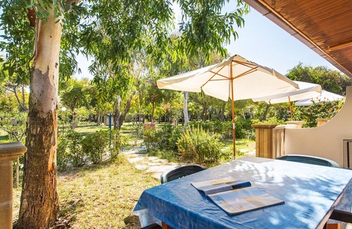 Chiesiola Apartment | Apartment 'Baia Falcone - Comfort 209' with Sea View, Wi-Fi and Air Conditioning