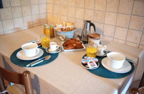 Vezza d'Alba Apartment | Apartment between Langhe and Roero, 8 min drive from Alba, cozy and quiet