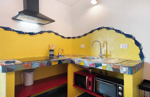 Recco Apartment | Apartment 'Ca' Dû Massunin' with Sea View, Wi-Fi and Air Conditioning