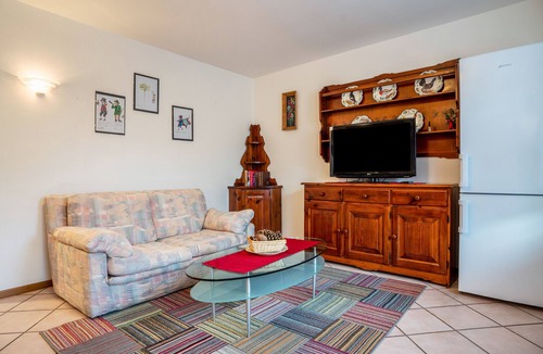 Grauno House | Apartment 'Casa Al Portico Val Di Cembra' with Mountain View and Balcony