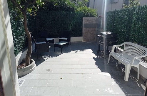 Bova Marina Apartment | Apartment 'Casa Azzurra 56' with Wi-Fi and Air Conditioning