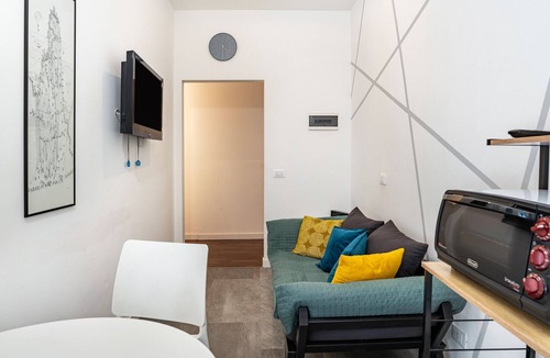 Trento Apartment | Apartment 'Casa Grazioli' with Mountain View, Wi-Fi and Air Conditioning
