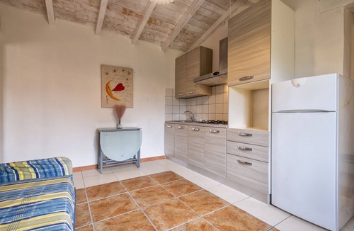 Tottubella Apartment | Apartment 'Casa Ikos' with Shared Garden, Wi-Fi and Air Conditioning