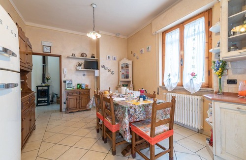 Monte San Savino Apartment | Apartment 'Casa Al Vento ' with Private Pool, Wi-Fi and Air Conditioning