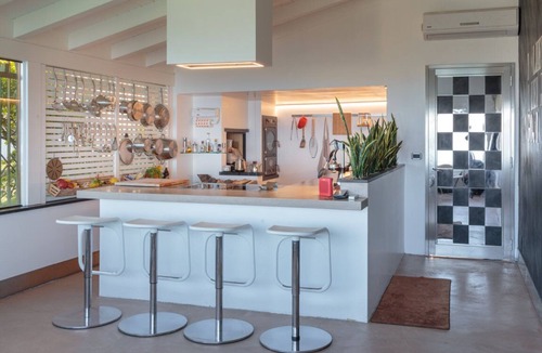 Lavagna Apartment | Apartment Casa Lorenzo with Sea View, Shared Garden, Air Conditioning and Wi-Fi