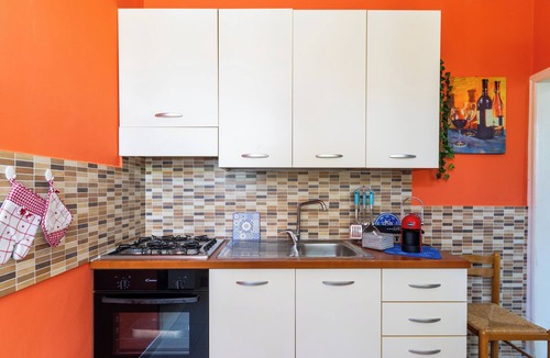 Giuggianello Apartment | Apartment 'Casa Venere Luxury' with Shared Pool, Wi-Fi and Air Conditioning