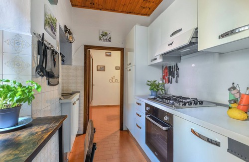 Rio Marina Apartment | Apartment 'Casina Vintage' with Sea View