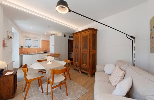 Verres Apartment | Apartment 'Clelia' with Mountain View, Balcony and Wi-Fi