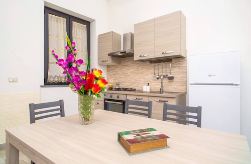 Randazzo Apartment | Apartment "Da Nonna Lina - Ascanio" with Terrace