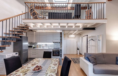 Isolotto Apartment | Apartment 'Easy Loft Firenze' with Wi-Fi and Air Conditioning