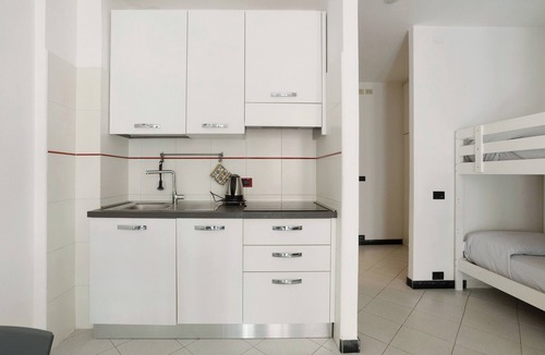 Cinque Terre Apartment | Apartment 'Gaia' with Sea View, Balcony and Air Conditioning