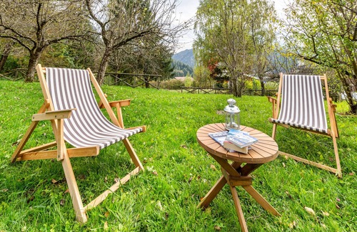Valle di Cadore Apartment | Apartment 'Garden Dream' with Mountain View and Wi-Fi