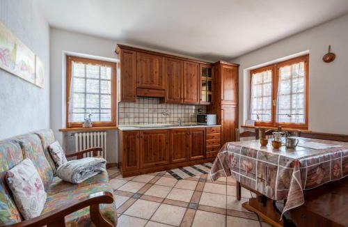 Ville Sur Sarre Apartment | Apartment Hérisson by Interhome