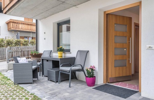 Santa Maddalena Apartment | Apartment "Hilber App Fermeda" with Mountain View, Garden and Wi-Fi