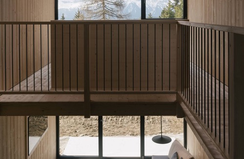 Bressanone Apartment | Apartment Hotel "Anders Mountain Suites 3" with Private Sauna, Slope Access & Wi-Fi